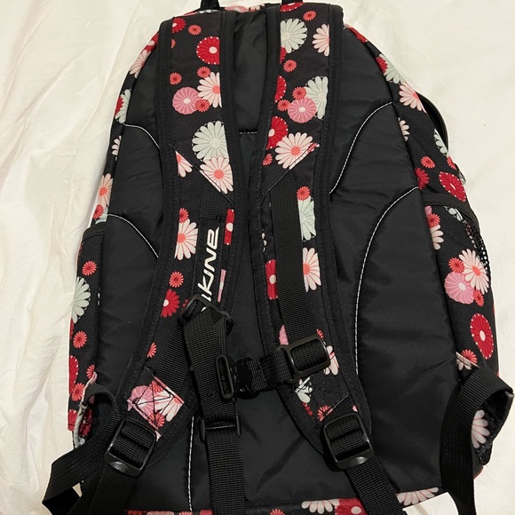 Dakine snowboard backpack - Picture 6 of 7